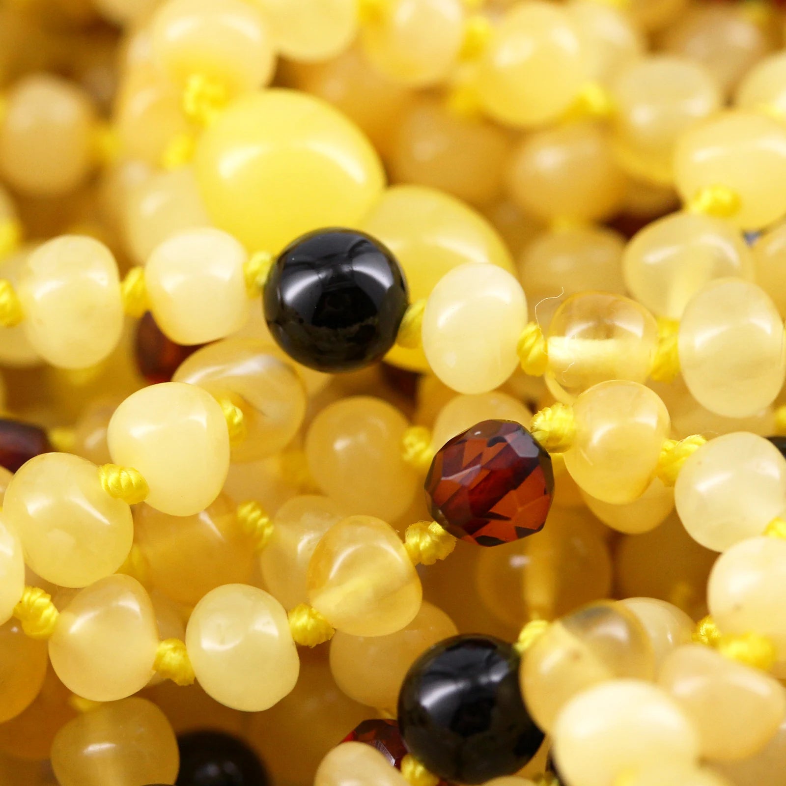 Baltic Amber Teething Necklace with Black Onyx. Baroque 5mm - LE518