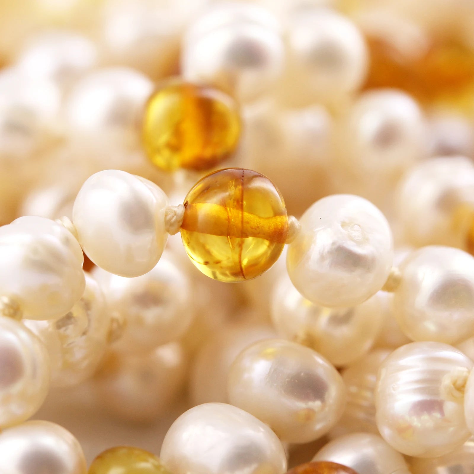 White Freshwater Pearl Kids Bracelet with Baltic Amber 6mm - P2