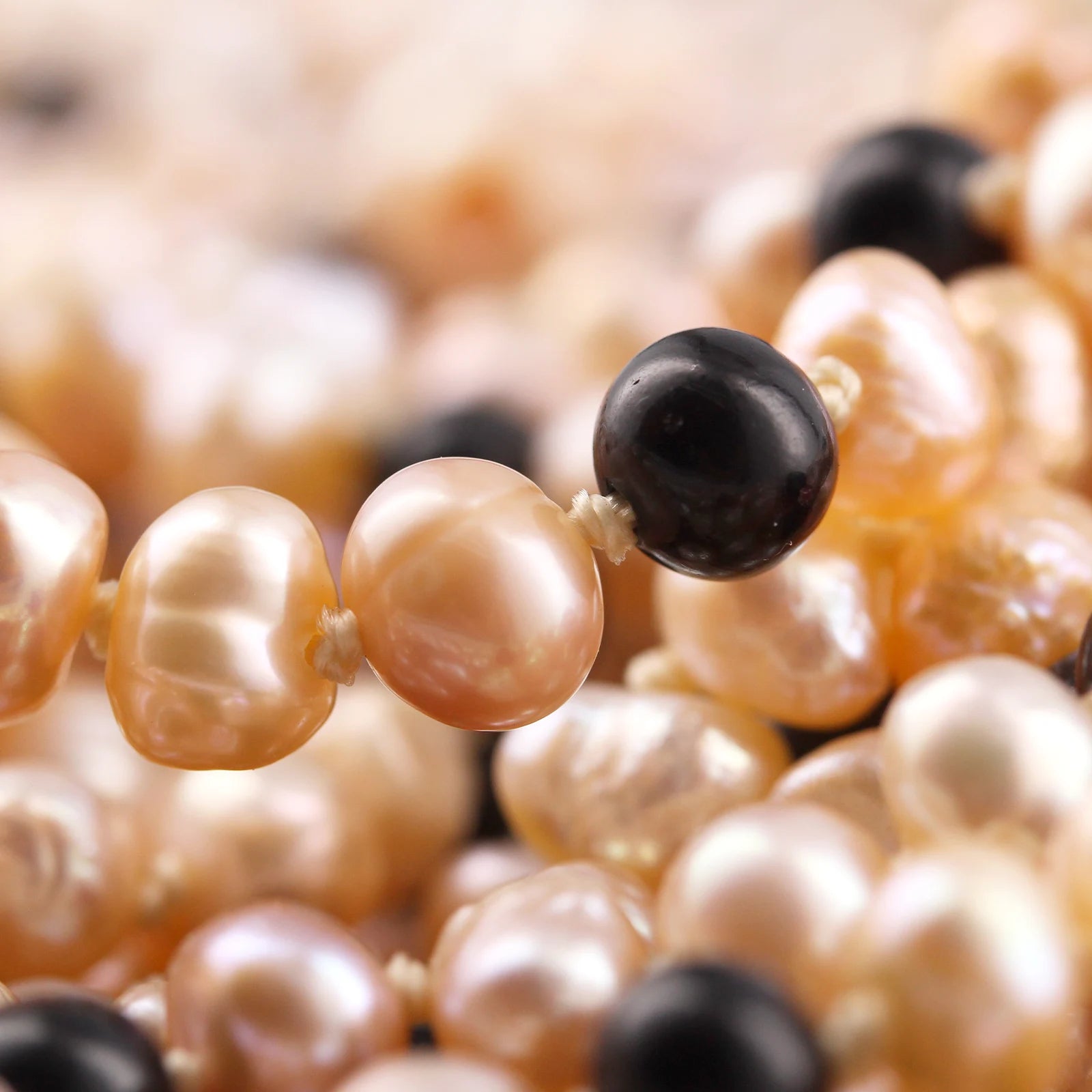 White Freshwater Pearl Kids Bracelet with Baltic Amber 6mm - P4