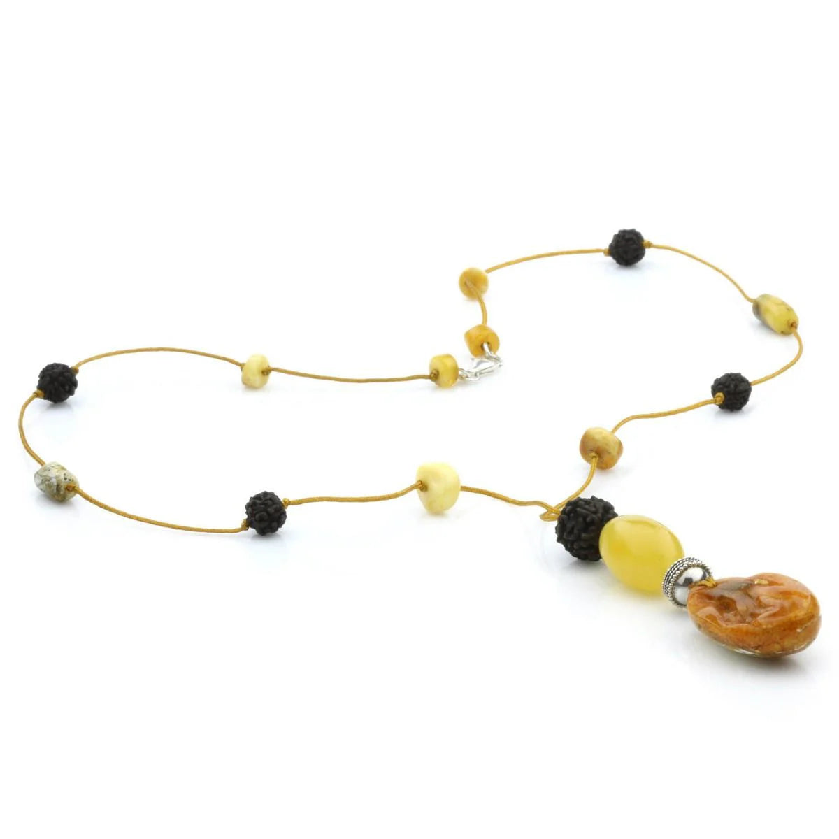 Genuine Baltic Amber & 925 Sterling Silver Necklace With Pendant. NWP37