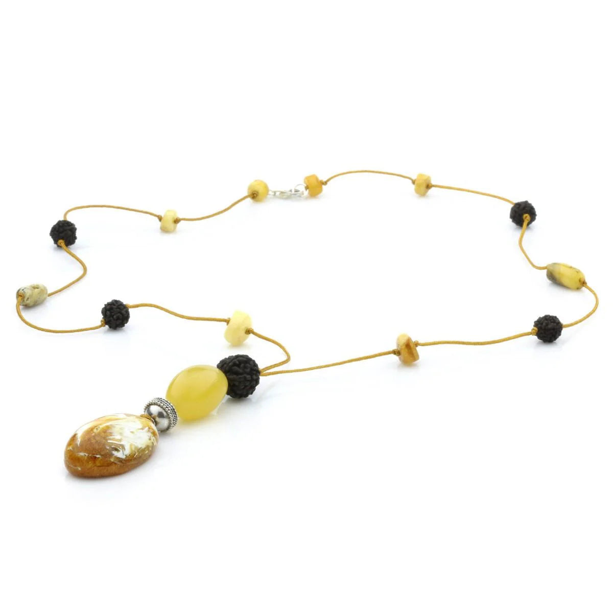 Genuine Baltic Amber & 925 Sterling Silver Necklace With Pendant. NWP37