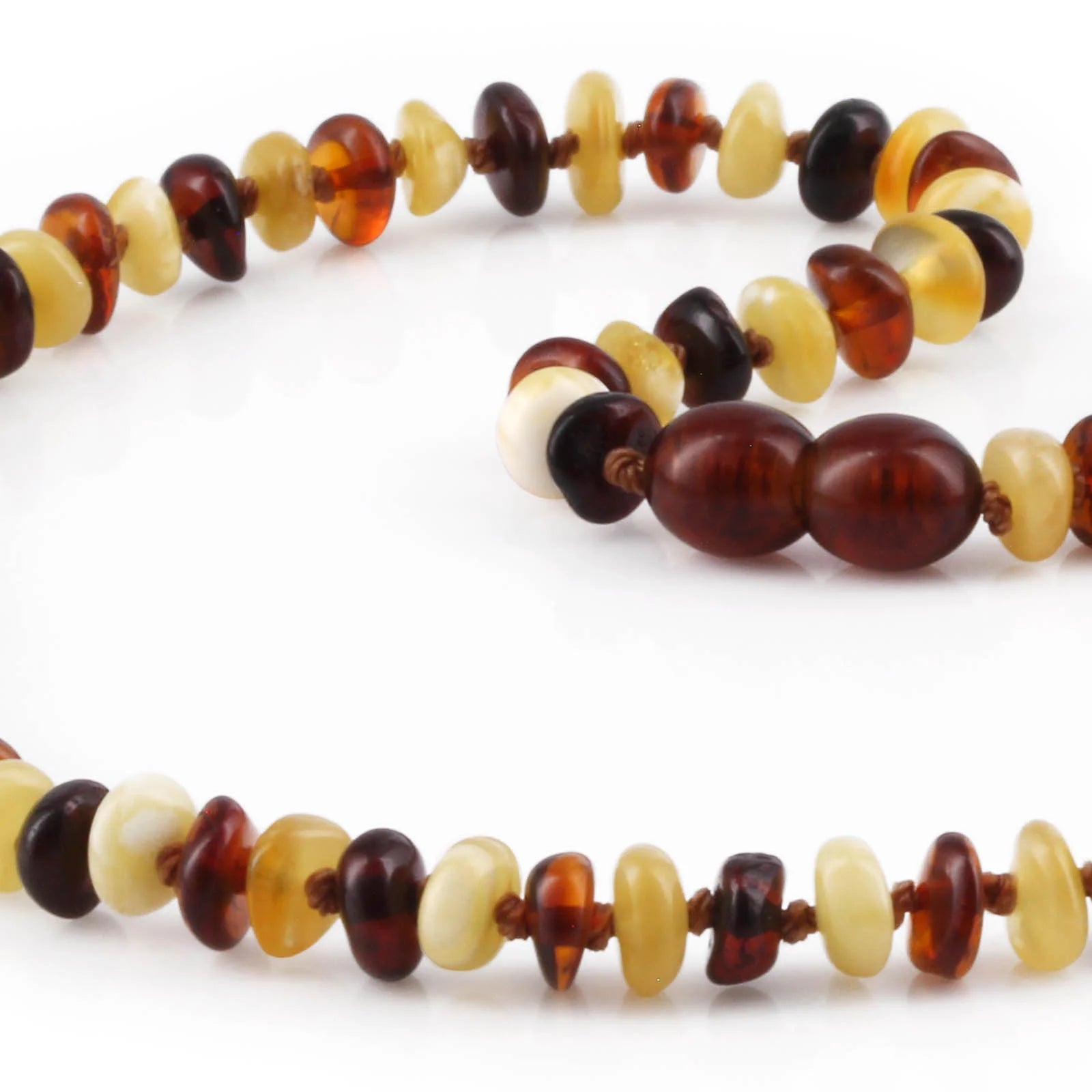 NATURAL BALTIC AMBER JUNIOR NECKLACE. XJN2