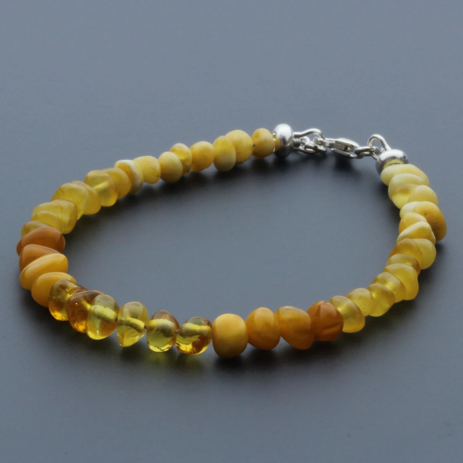Adult Baltic Amber Bracelet & 925 Sterling Silver Clasp 18cm. LE14
