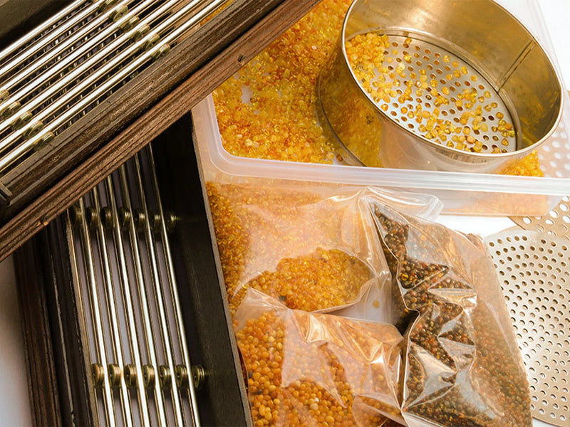 loose amber beads size sorting screens